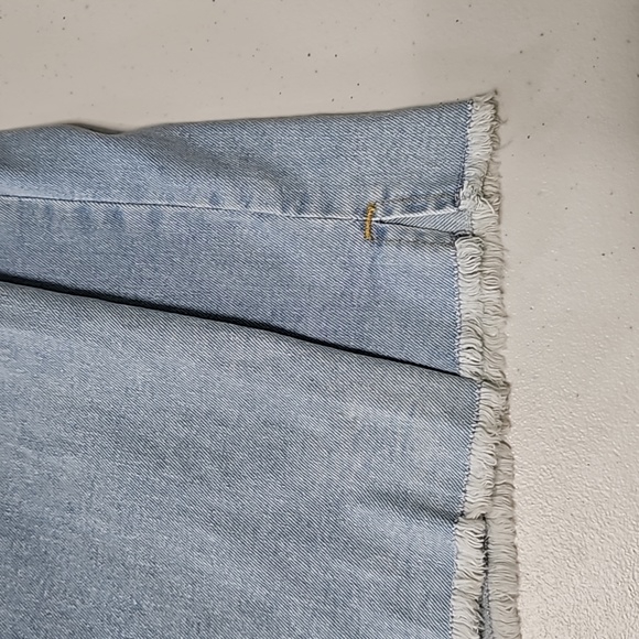 LEVI'S SIGNATURE plus size cut off shorts - Picture 10 of 16